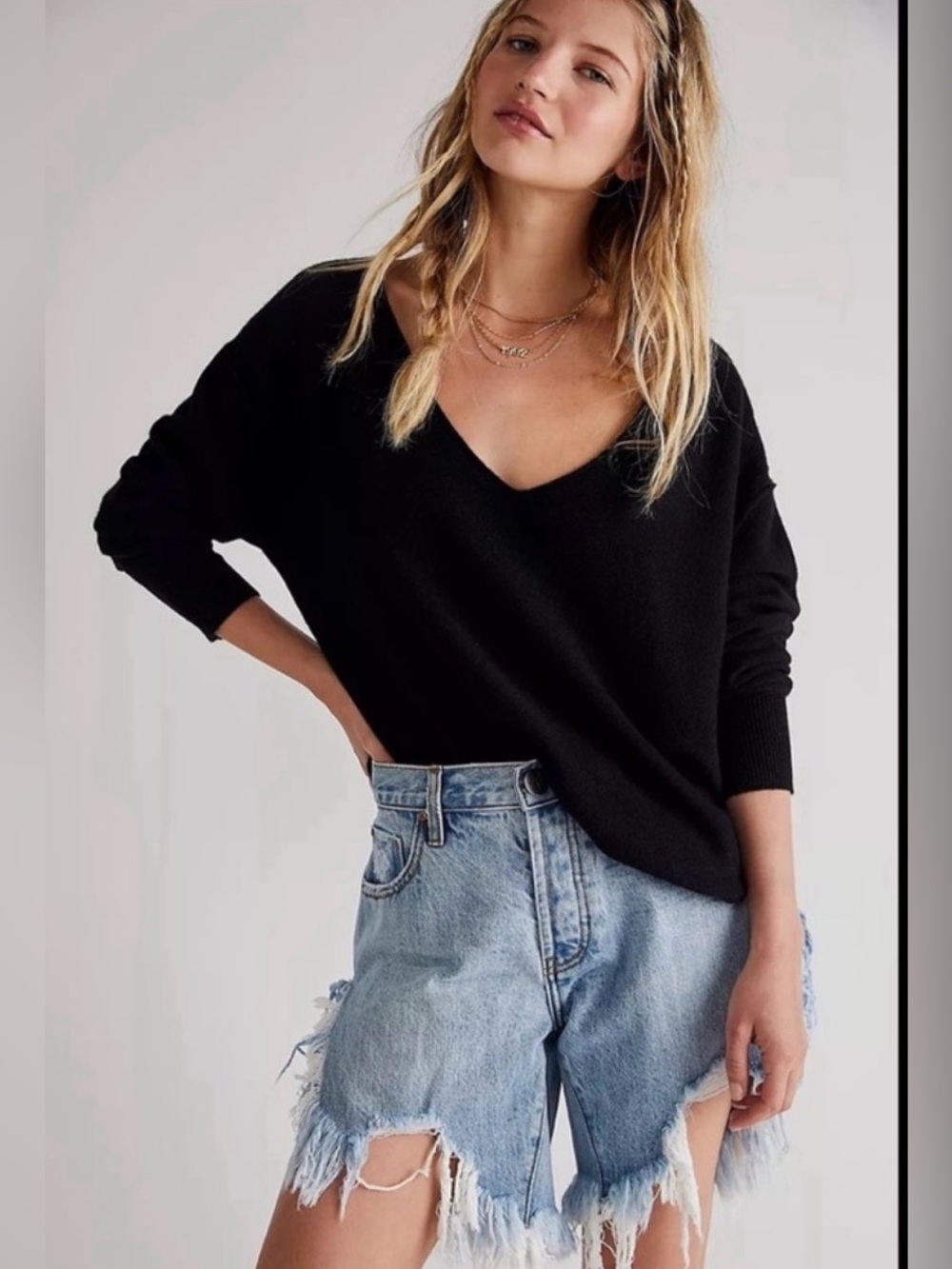 Free People Black VNeck Pullover 100% Cashmere Quiet Luxury Preppy Sweater Large